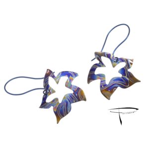 Orecchini in damasco di titanio Fiori orchidea