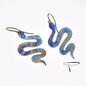 Orecchini in damasco di titanio Serpenti