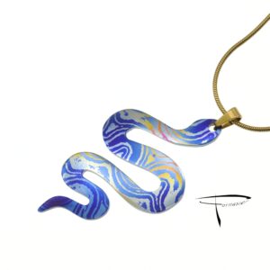 Pendente in damasco di titanio Serpente