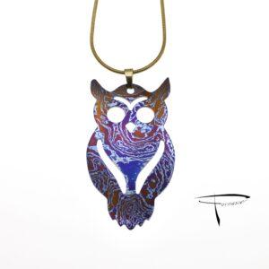 Pendente in damasco di titanio Gufo portafortuna